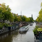 Canal Casa de hóspedes 4*